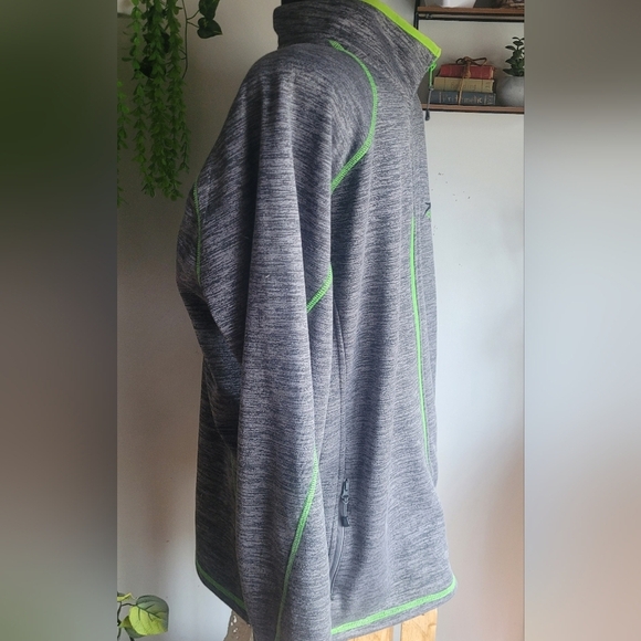 Arcticwear Arctic Cat Grey with Green Trim Light Jacket XXL - Picture 5 of 8